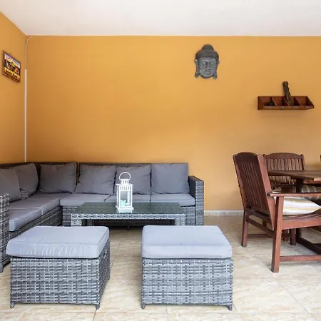 Hemeras Boutique Homes- Luxurious With Private Pool 아데제
